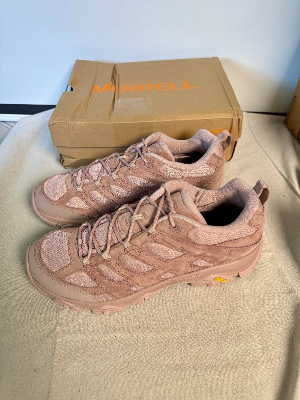 NEW Men's Size 14 Merrell Moab 3 Hiking Shoes Suede Leather Mesh Adobe Rose Pink